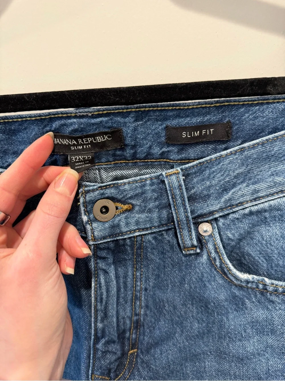 Banana Republic Men's Slim Selvedge Jean (32x32)